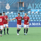 Els jugadors del Nàstic celebrant el gol de Joan Oriol contra l'Espanyol B.