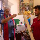 Joan Oriol, capità del Nàstic, durant la visita de l'equip a l'ermita del Loreto i la Capella de Sant Magí.