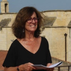 Masdéu és doctora en Filologia Catalana i coordinadora del col·lectiu Reusenques de Lletres.