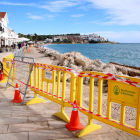 Imatge de l'actuació d'emergència al passeig marítim d'Altafulla.