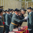 Acte de condecoració de diferents membres de la Guàrdia Civil per la seva tasca policial.