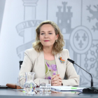 La vicepresidenta primera i ministra d'Assumptes Econòmics, Nadia Calviño, en roda de premsa posterior al Consell de Ministres.