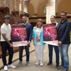 Manel Simon, Rubén Viñuales, Maria Esther Fernández i Jordi Dies en la presentació del primer concert 'Mamapop' que se celebrarà a Tarragona.