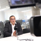 El director general de Caixa Enginyers Vida i Pensions, Antoni Fernández, durante una entrevista con el ACN.