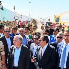 El secretario general de la ONU, Antonio Guterres, en su visita al paso de Rafah.