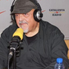 Imatge d'arxiu de Jordi Vila en una entrevista per a Catalunya Ràdio.