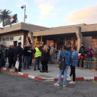 Trabajadores de Repsol manifestándose a las puertas del complejo industrial en Tarragona.