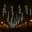 Imagen de archivo de la Rambla Nova de Tarragona con las luces de Navidad encendidas.