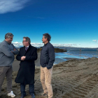 Santiago Castellà y Antoni Espanya, jefe de Costas han realizado una visita de final de obra a la Playa de la Marquesa.