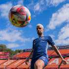 L’extrem del Nàstic Andy Escudro amb la pilota, ahir, en el Nou Estadi Costa Daurada.