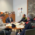 Imatge de la reunió de cooperació entre la Policia Local de Constantí i Mossos d’Esquadra.