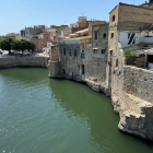 Façana fluvial d'Amposta.