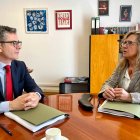 Reunió de la presidenta del Consell de l'Advocacia de Catalunya, Marta Martínez, amb el ministre de la Presidència i Justícia, Félix Bolaños.