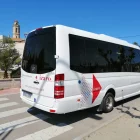 Un bus de l'empresa Izaro a la Bisbal del Penedès.