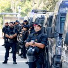 Imatge de Mossos d'Esquadra en l'entorn del Parlament aquest divendres al matí.