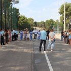 La plantilla de Mas d'Enric es concentra davant les portes del centre penitenciari per recordar la Núria.