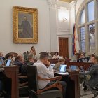 Ple municipal del 20 de setembre on es van debatre i rebutjar les mocions en contra del trasllat de l’estació d’autobusos al Parc Mas Iglesias.