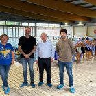 El regidor de Salut i Esports amb responsables del Reus Deportiu.