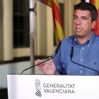 El president valencià, Carlos Mazón, en la compareixença per informar de la dana.