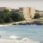 L’aspecte que es preveu que llueixi el Preventori de la platja Savinosa de Tarragona un cop s’acabin les obres del camí de ronda i del centre cultural.