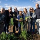 Imatge de l'acte de l'arrencada dels primers calçots.