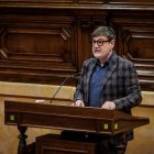 La mesura, que té com a objectiu millorar les connexions ferroviàries, ha rebut el suport majoritari de la cambra catalana.