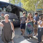 El primer servei de l’autobús es va completar a mitjan agost i va portar una família de Madrid.