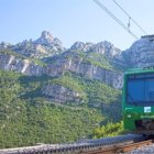 El Cremallera de Montserrat connecta Monistrol de Montserrat amb el Monestir
