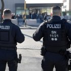 Dos agents de la policia alemanya.