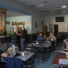 Imatge d'un bar de Reus durant la Gran Apagada d'aquest dilluns.