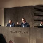 Santi Castellà (centre) i Mercè Toldrà (dreta) van presentar ahir el programa d’actes del 25è aniversari.