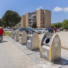 Imatge d’una illa de contenidors al barri de Sant Salvador.