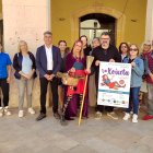 Foto família amb els establiments participants en les Jornades de Tapes 'La Xoixeta'.