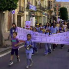 Fotografia d’arxiu d’una manifestació de la comunitat educativa de Prat de la Riba.