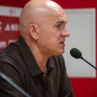 El tècnic del Nàstic Luis César durant la seva presentació.