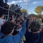 Imatge dels enfrontaments entre aficionats a la grada.