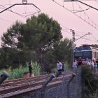 Tren aturat per falta de tensió.
