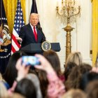 El president dels EUA, Donald Trump, en la celebració del Mes de la Història de les Dones.