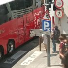 Imatge de l'autobus accidentat a Tarragona.