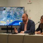 Xavi Puig i Mary López presentant les mocions d'ERC.