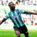 Cedric celebrant un gol amb el Racing de Santander.