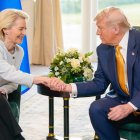 Reunió entre la presidenta de la Comissió Europea, Ursula von der Leyen, i el president dels Estats Units, Donald Trump, a Escòcia.