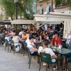 Les terrasses de la plaça estan al centre de la polèmica. 9