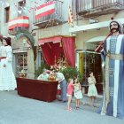 Imatge dels Gegants Vells de Tarragona l’any 1977.