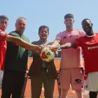 Marcos Baselga, Noé Calleja, Lluís Fàbregas, Toni Fuidias i Cedric Omoigui durant la presentació.