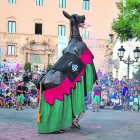 Torredembarra va viure ahir el dia gran de la Festa Major de Santa Rosalia, amb una participació molt nombrosa als carrers i places del municipi.