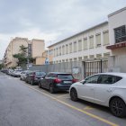 Fotografia del carrer del Doctor Ferran just abans d’iniciar les obres de remodelació que tindran una durada de sis mesos.