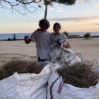 S'han eliminat un total de 1.983 kg de plantes exòtiques invasores a la costa de Salou, gràcies a la col·laboració de 72 persones voluntàries.