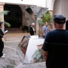 L'obra 'Quimera', que plasma la transició entre dormir i llevar-se, s'endú el premi del jurat del festival A Cel Obert