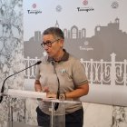 La consellera d'Hisenda, Isabel Mascaró, durant l'atenció als mitjans d'ahir.